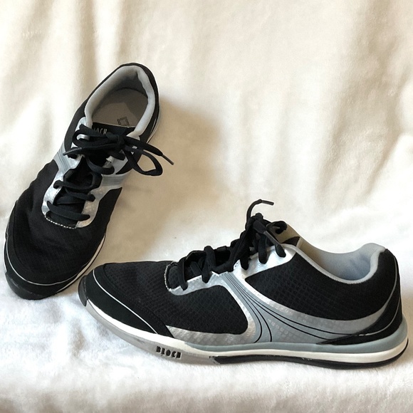 Silver Black BLOCH Mesh Trainer Dance Boost Comfort Sneakers Sz 11 - Picture 1 of 12